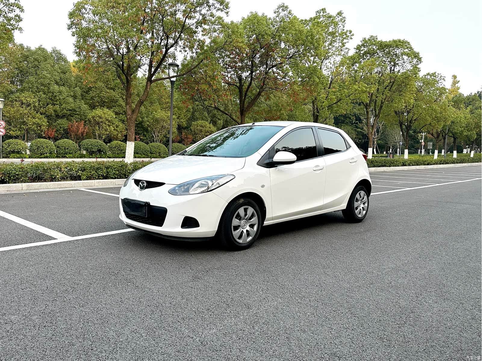 Mazda 2, 2012 1