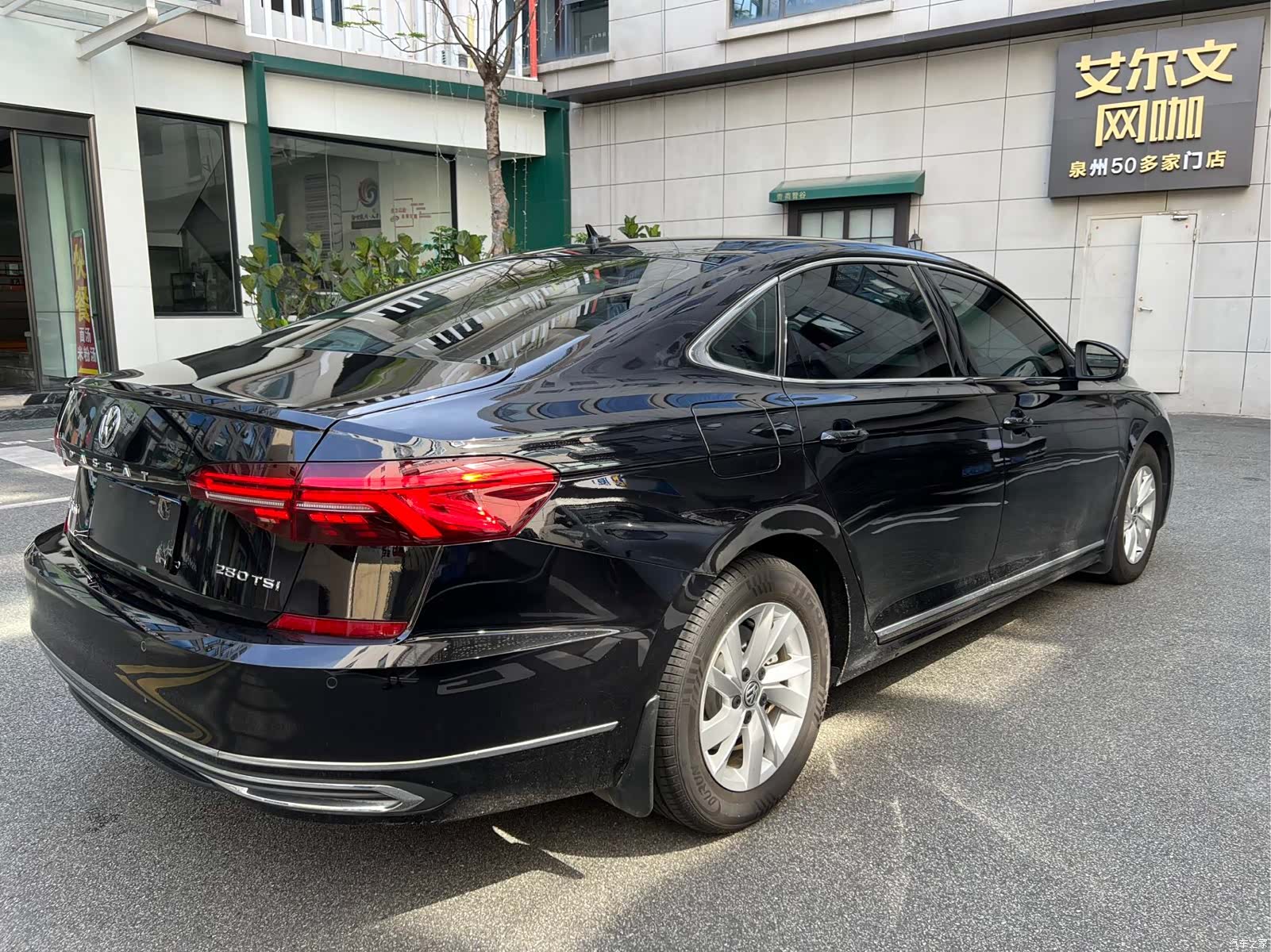 Volkswagen Passat, 2019 9
