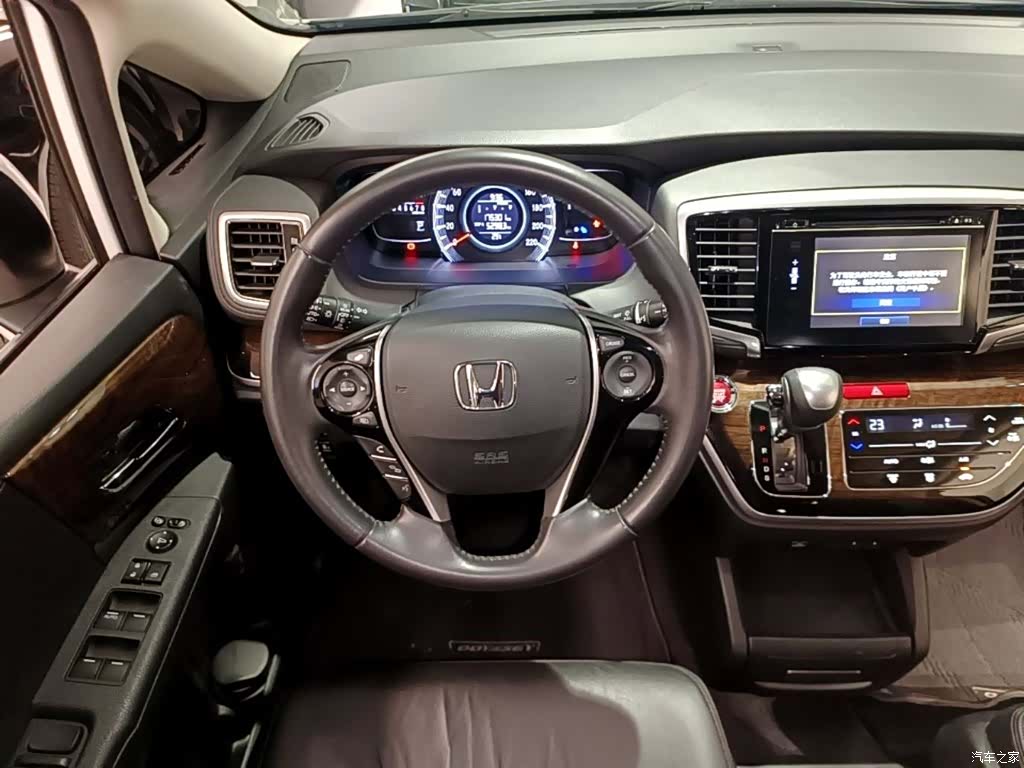 Honda Odyssey, 2016 11