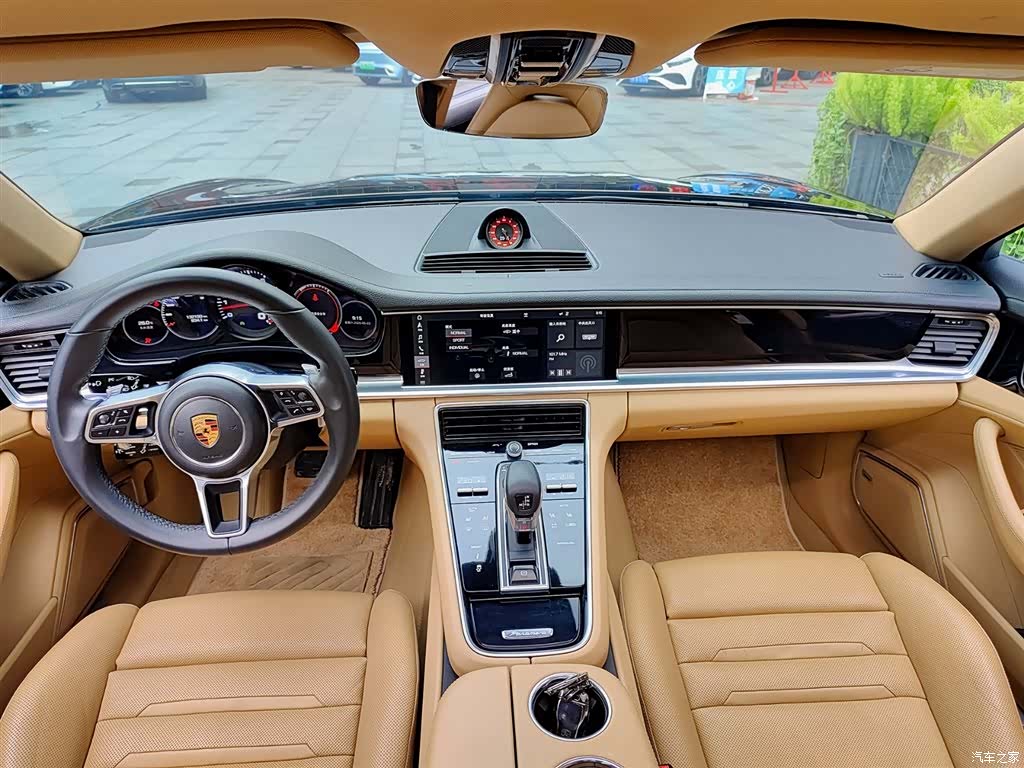 Porsche Panamera, 2018 10