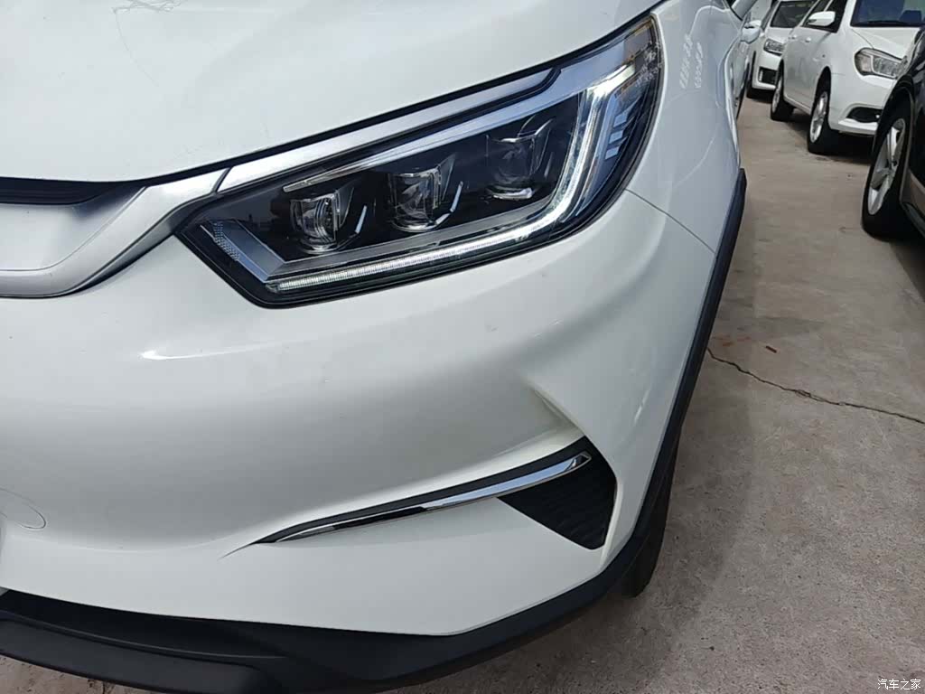 BYD Yuan, 2022 24