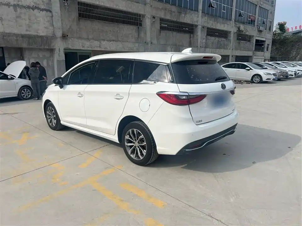 BYD Song MAX