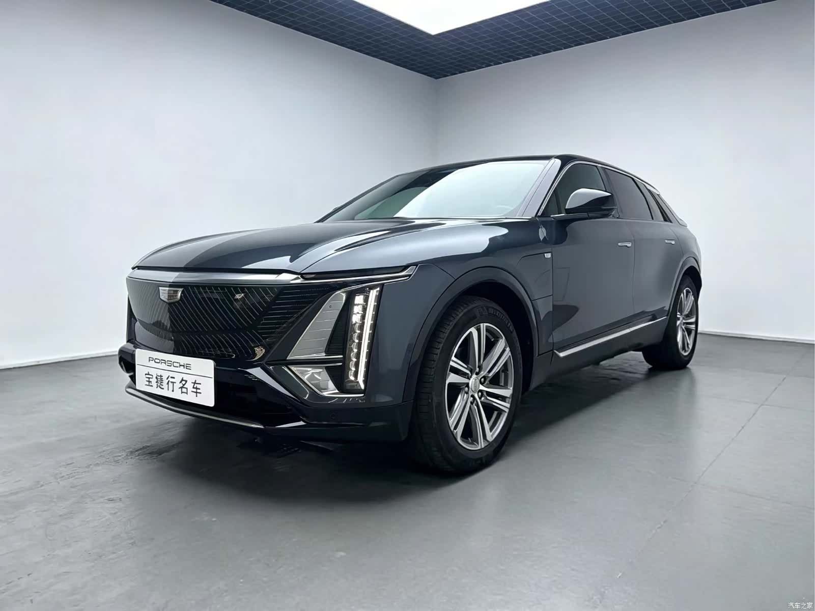 Cadillac IQ