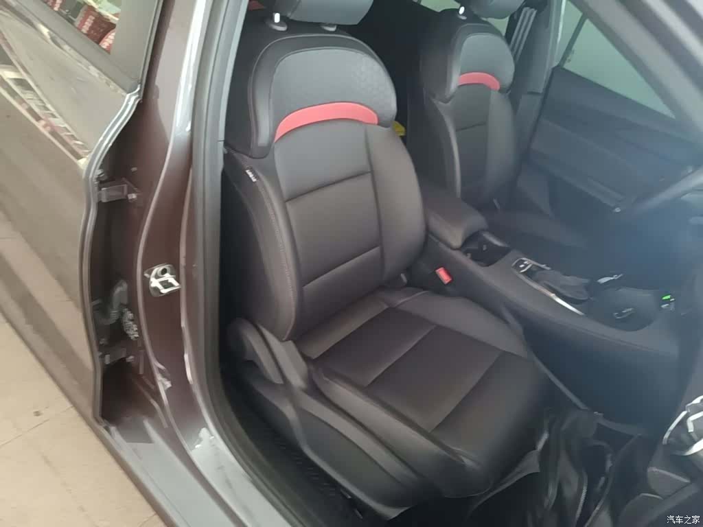MG MG5, 2024 25