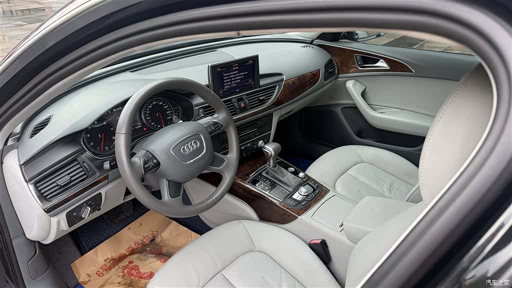 Audi A6L, 2014 9