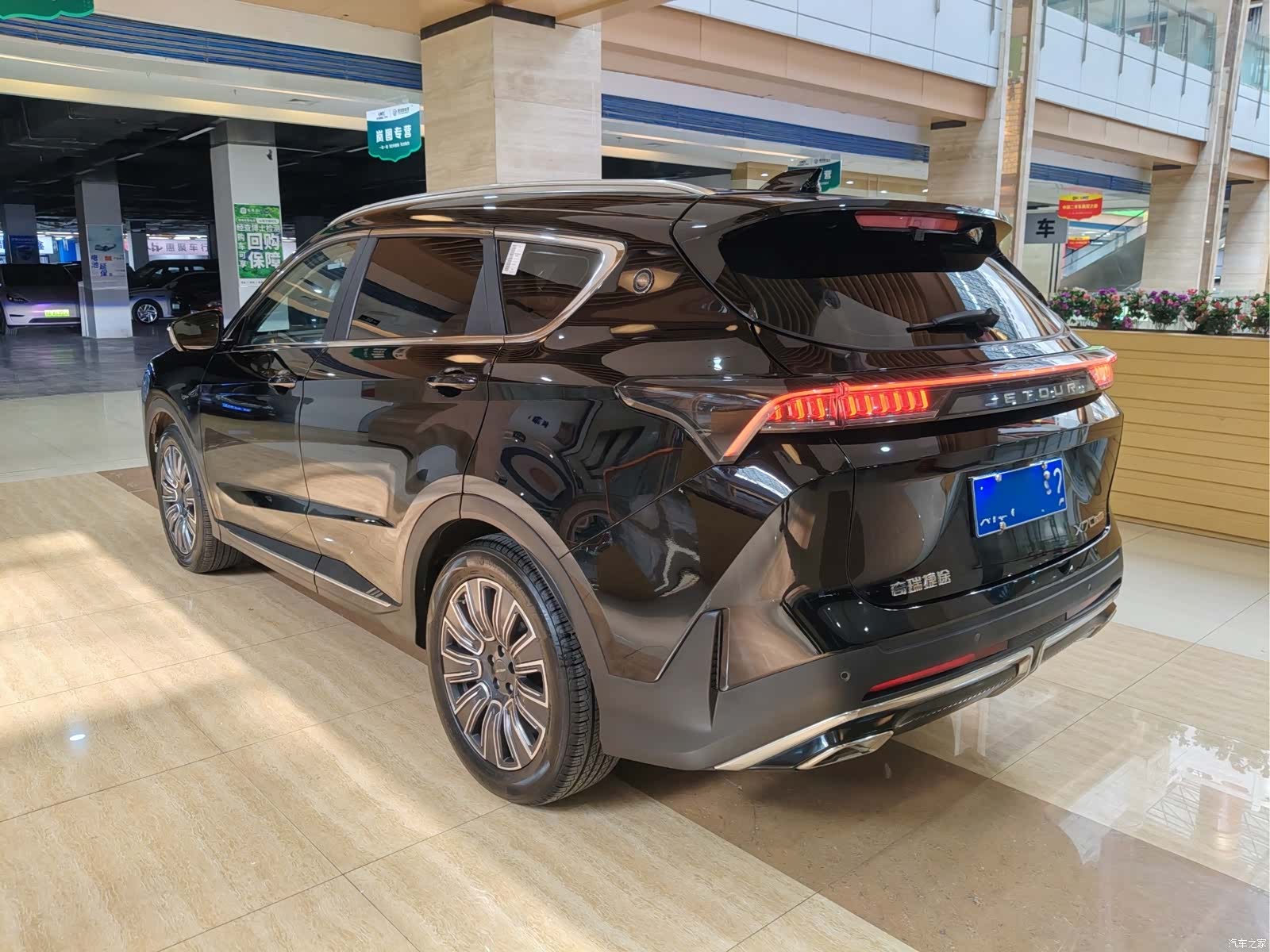 Jetour X70, 2024 4