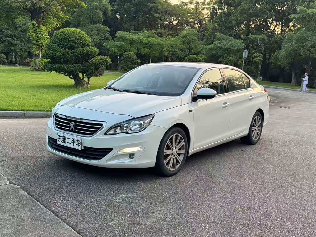 Peugeot 408