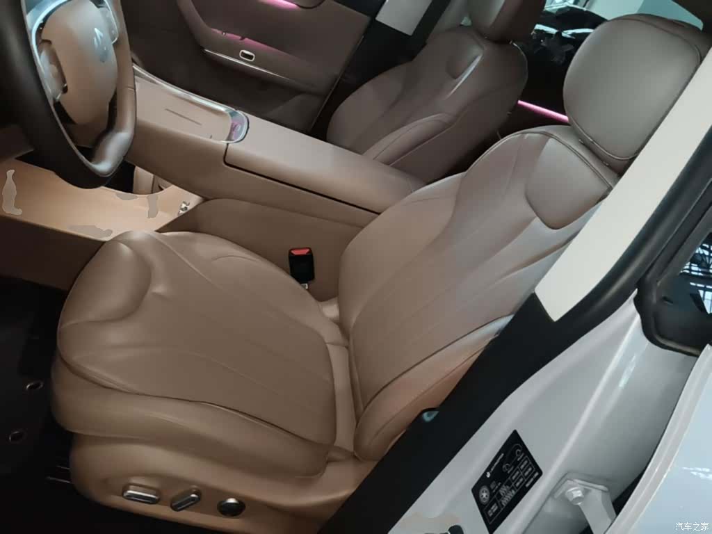 Leapmotor C11, 2025 15