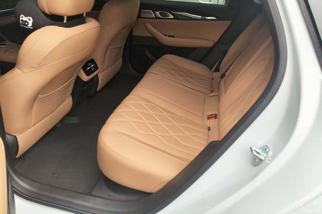 Geely A7, 2025 11