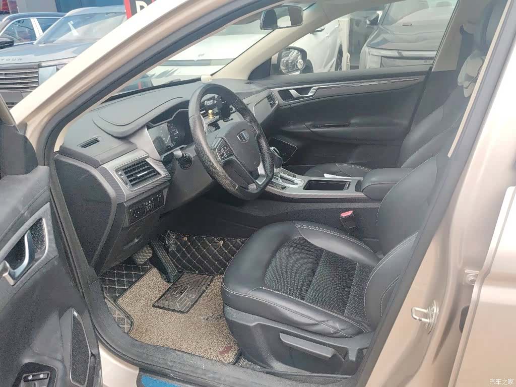 Geely Emgrand, 2019 4