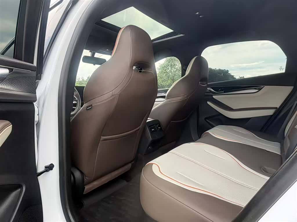 BYD Qin, 2024 13