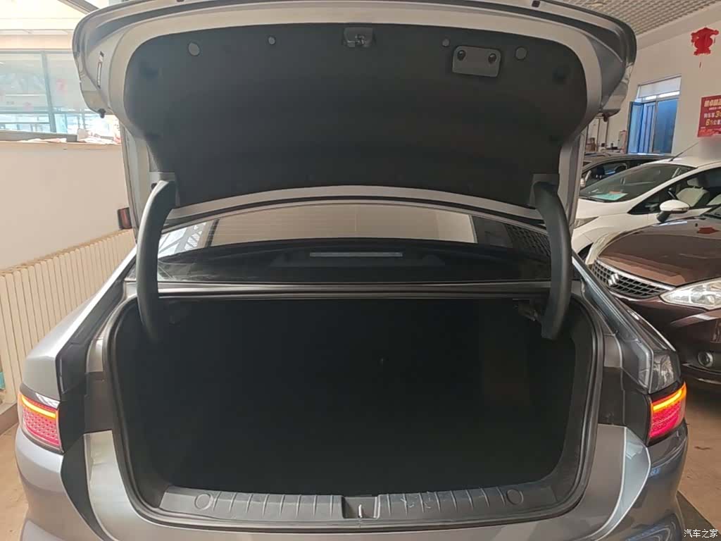 BYD Seal, 2025 19