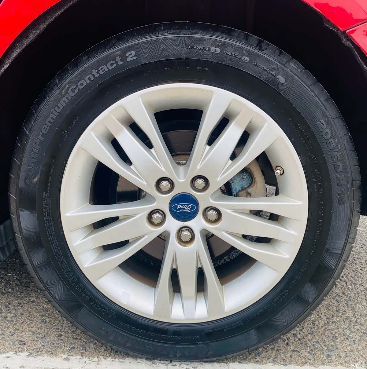 Ford Focus, 2013 9