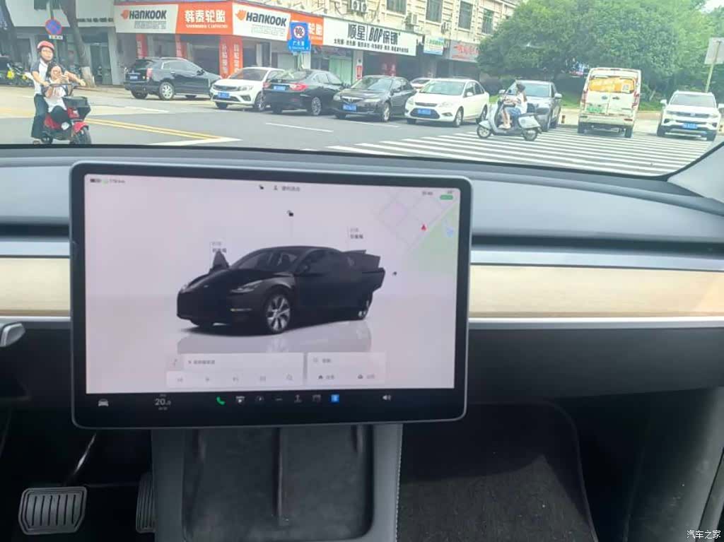 Tesla Model Y, 2022 9