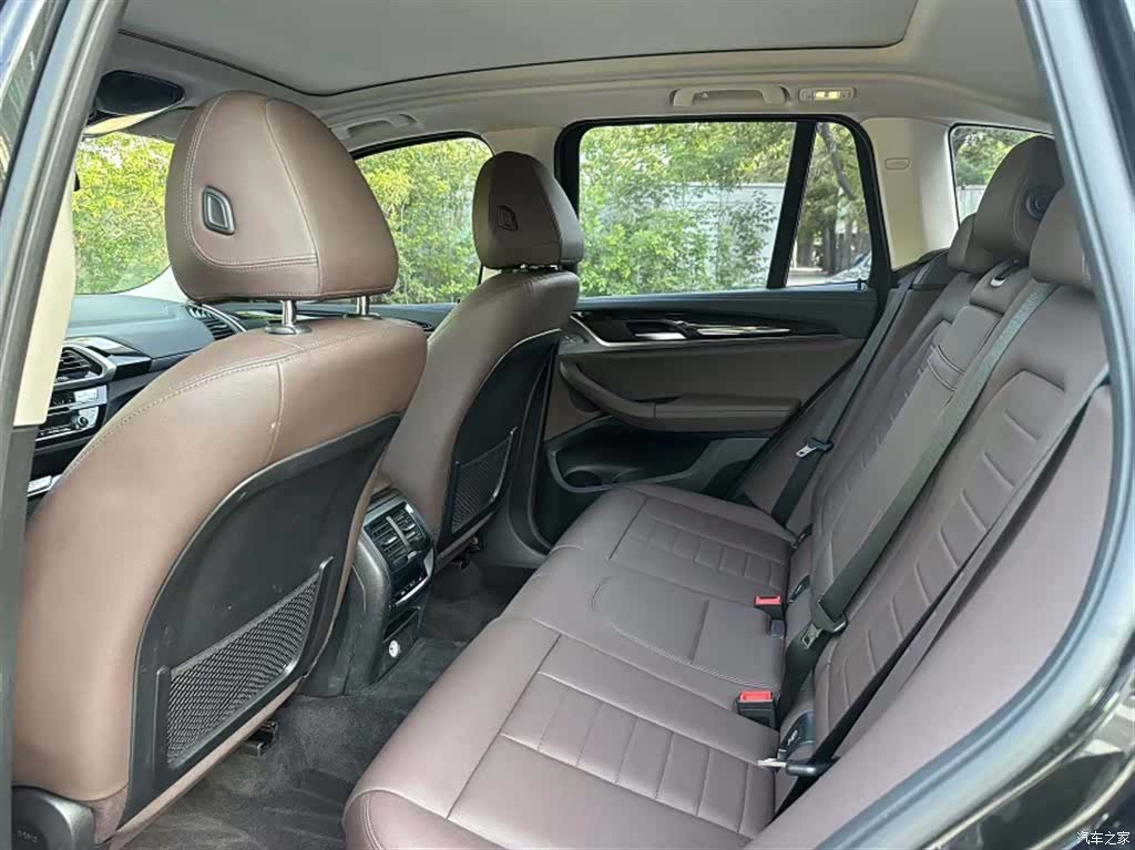 BMW X3, 2019 21