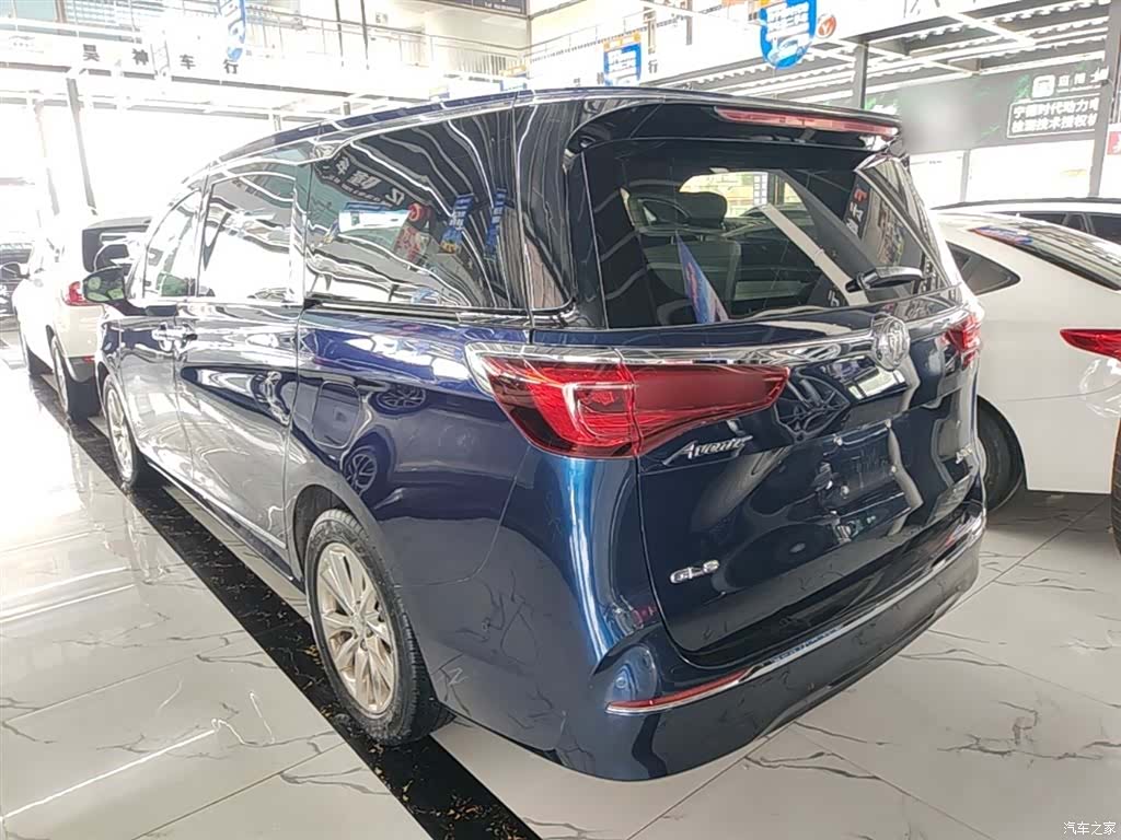 Buick GL8, 2020 все фото