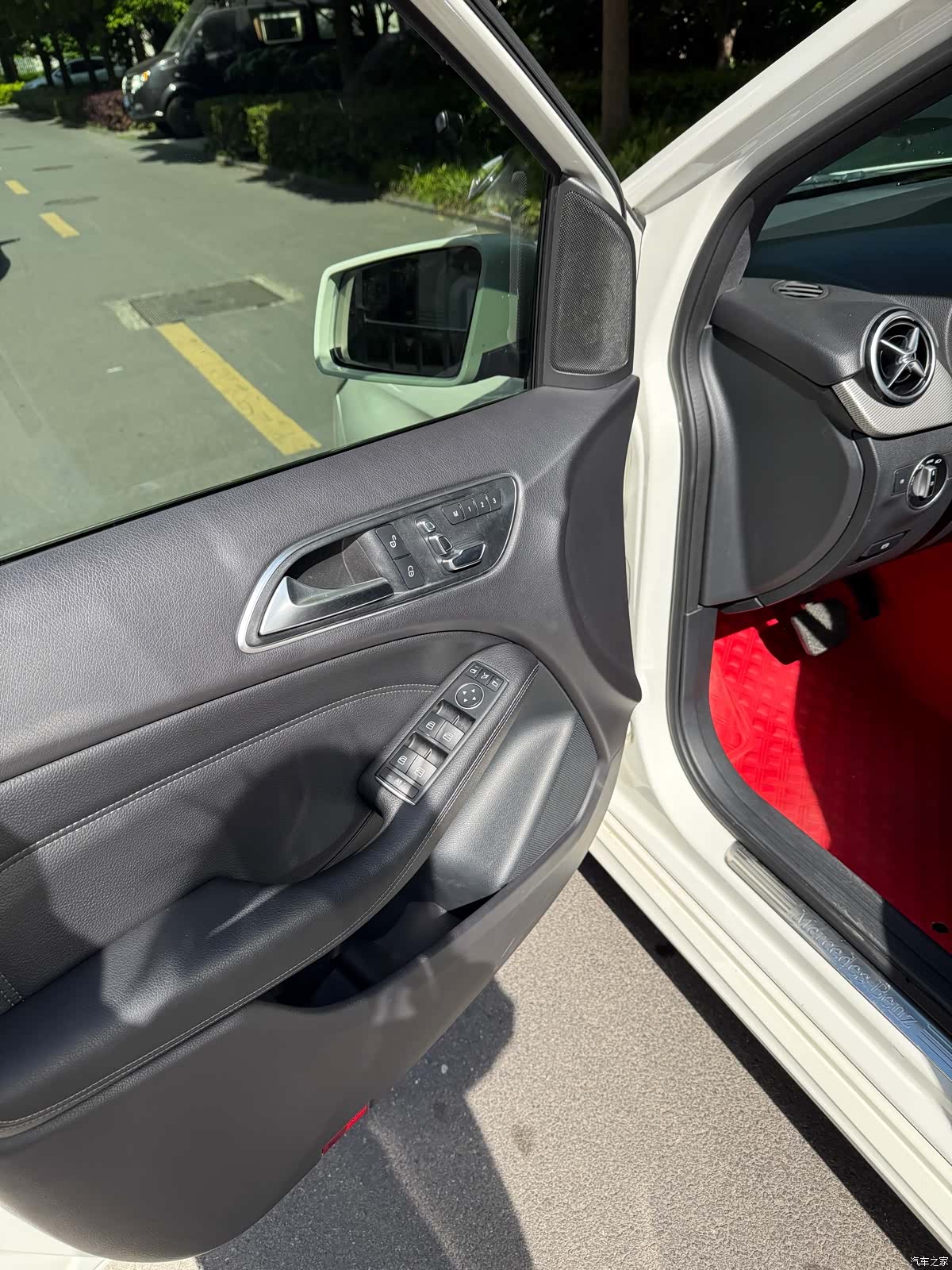 Mercedes-Benz B-Class, 2017 все фото