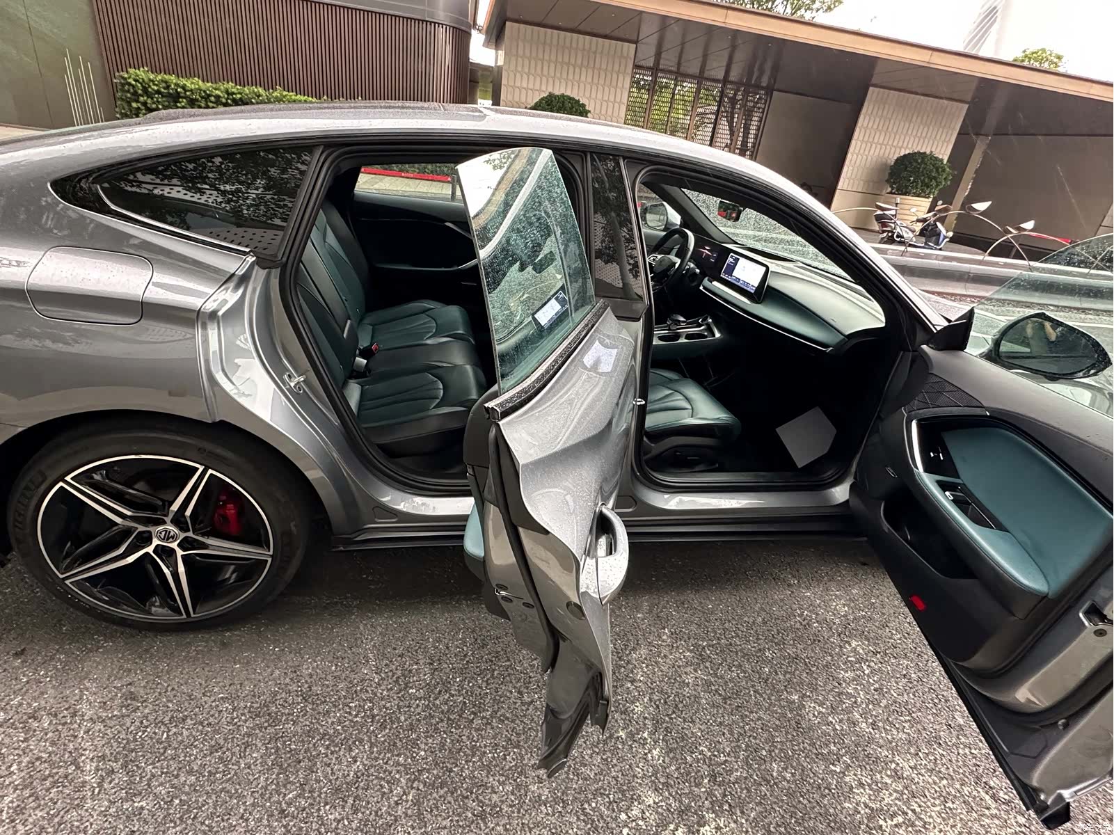 MG MG7, 2023 11