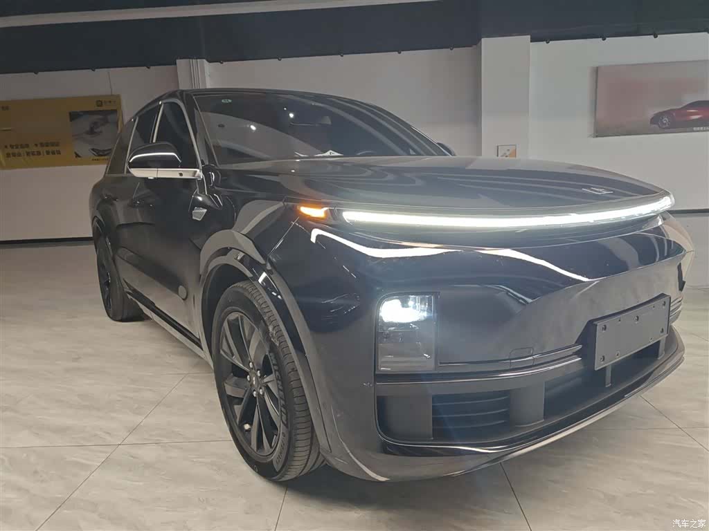 Li Auto L8, 2023 4