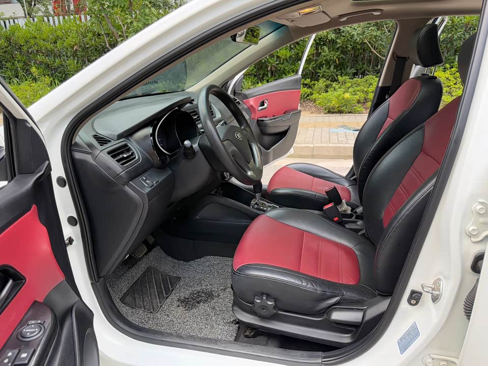 Kia K2 Kia K2