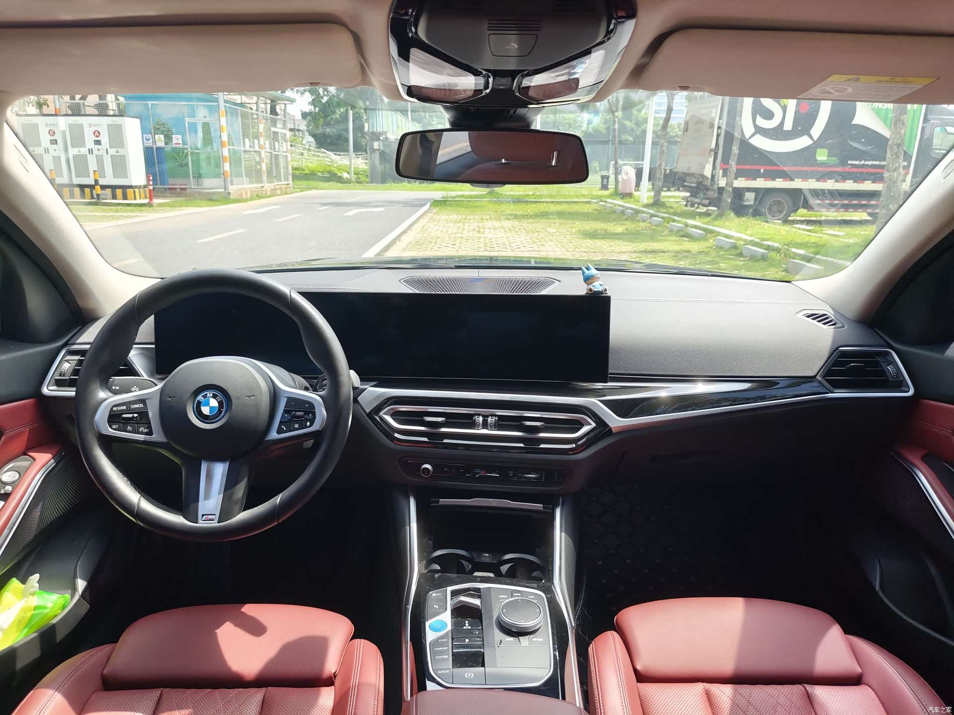 BMW i3, 2024 12