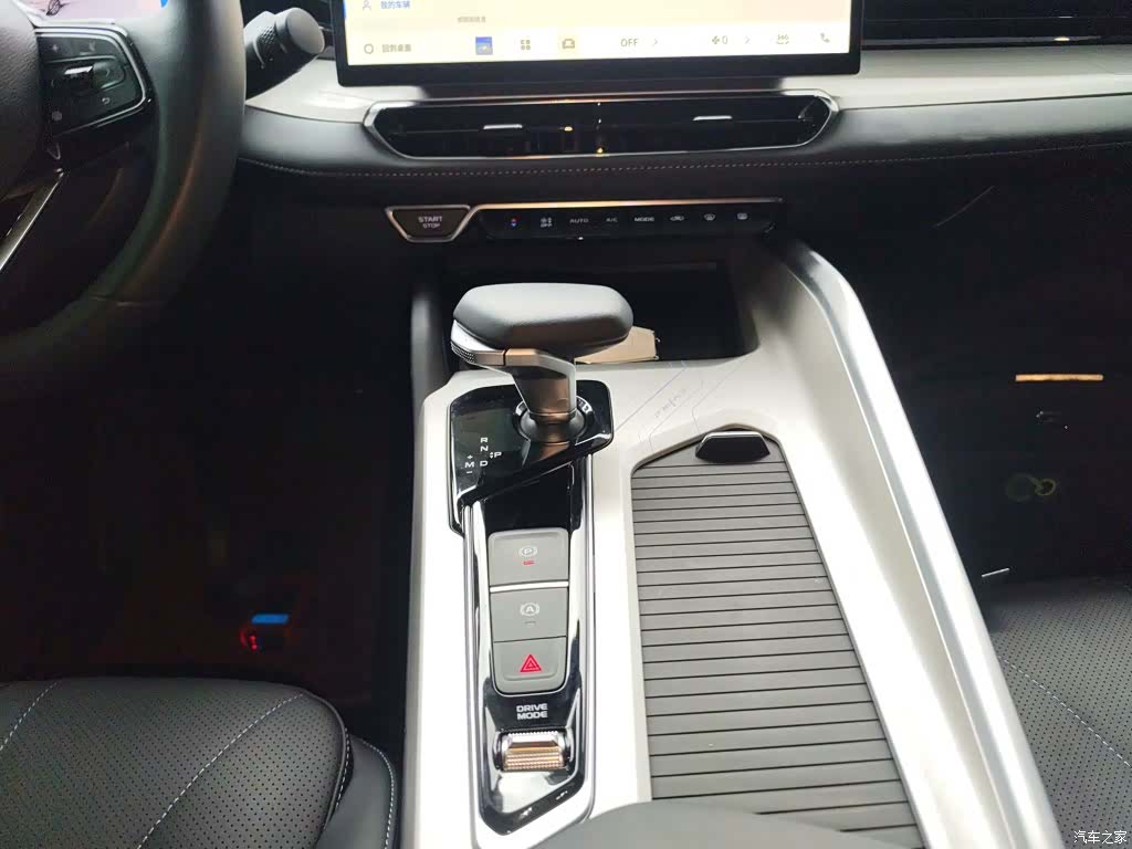 Geely Preface, 2024 10