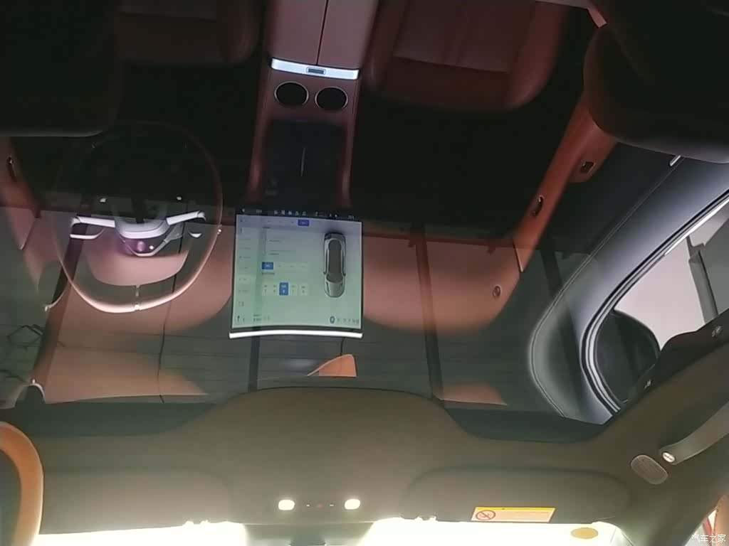 Xiaomi YU7, 2025 18