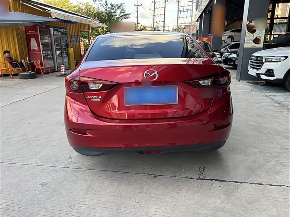 Mazda 3 Angkesaila