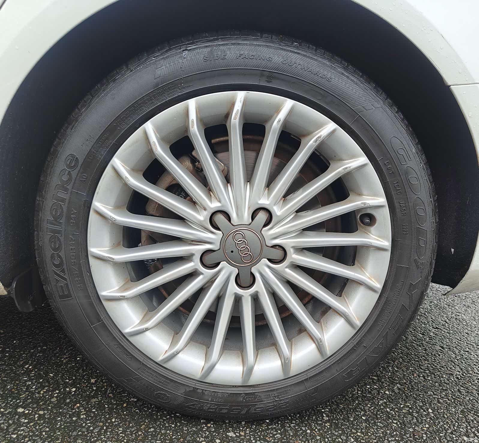 Audi A4L, 2016 11