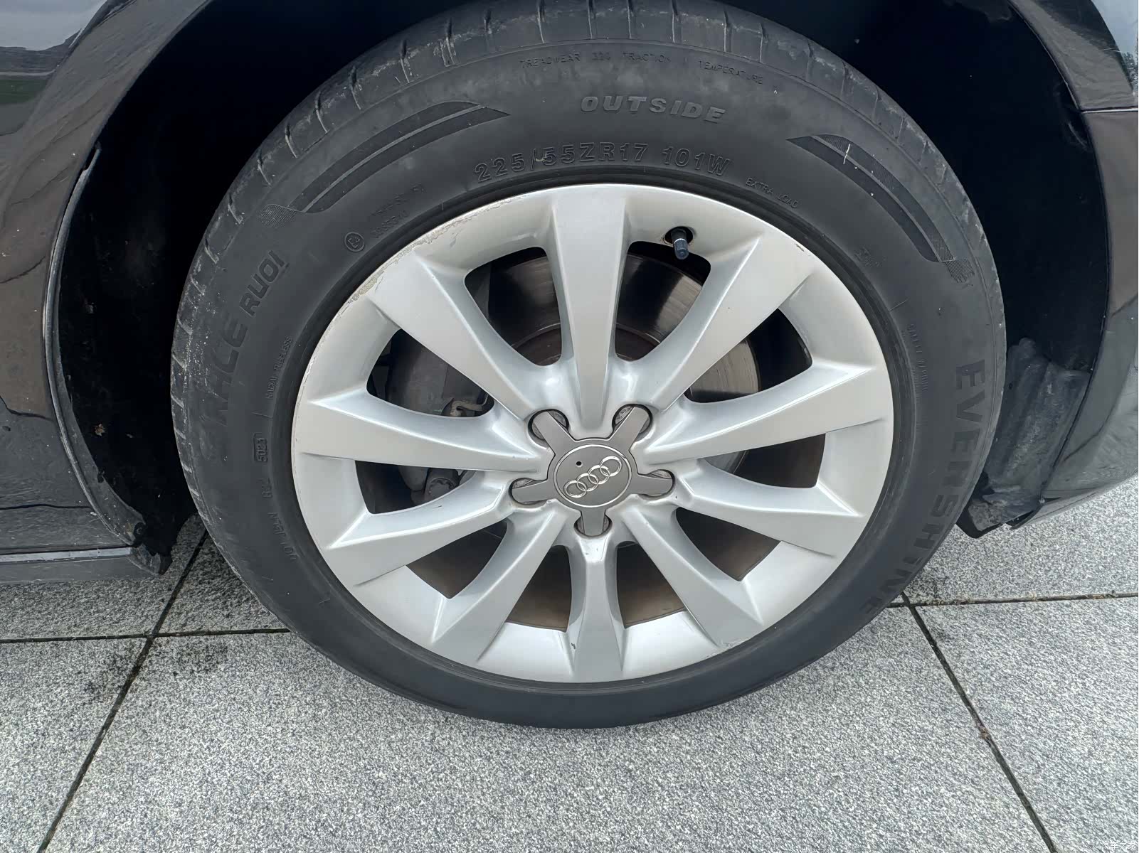 Audi A6L, 2012 9