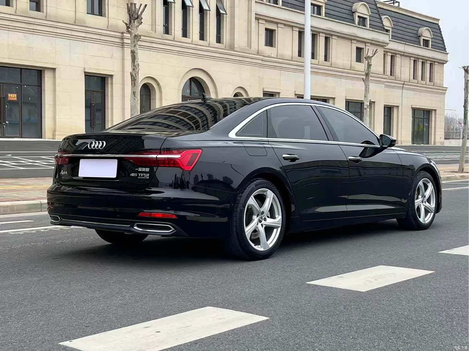 Audi A6L, 2020 4