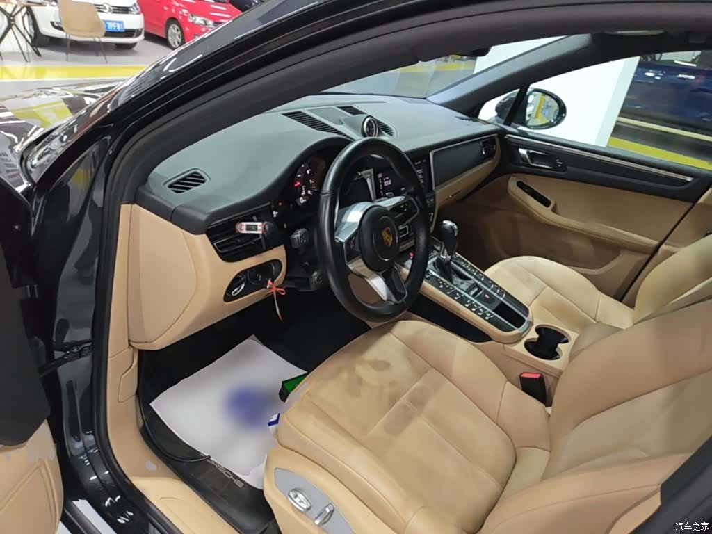 Porsche Macan, 2019 12