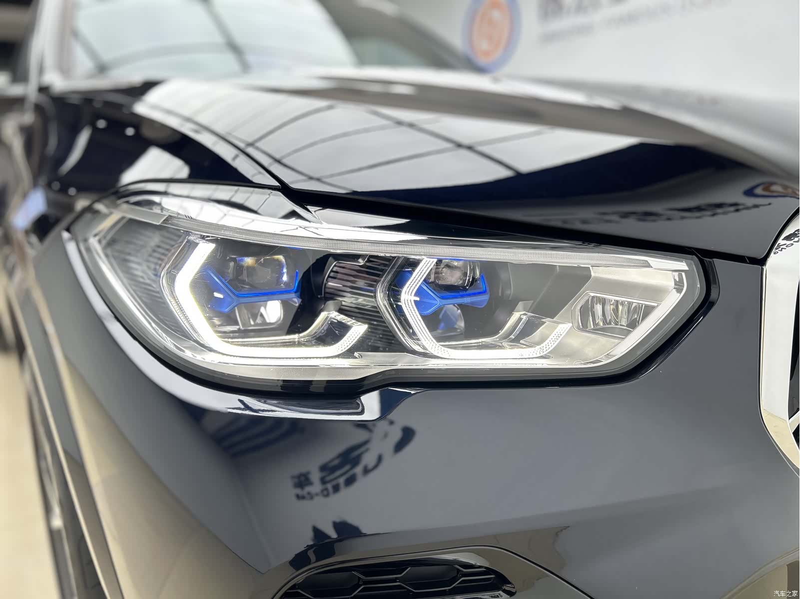 BMW X5, 2023 все фото