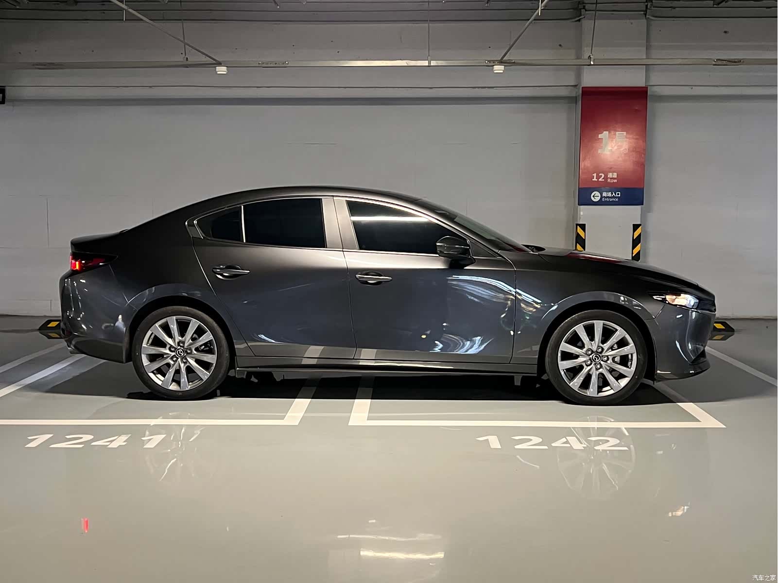 Mazda Mazda3, 2021 все фото