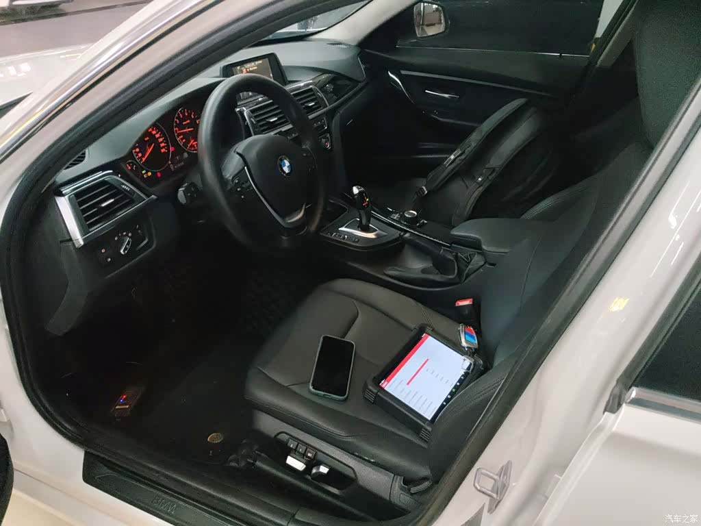 BMW 3 Series, 2017 16
