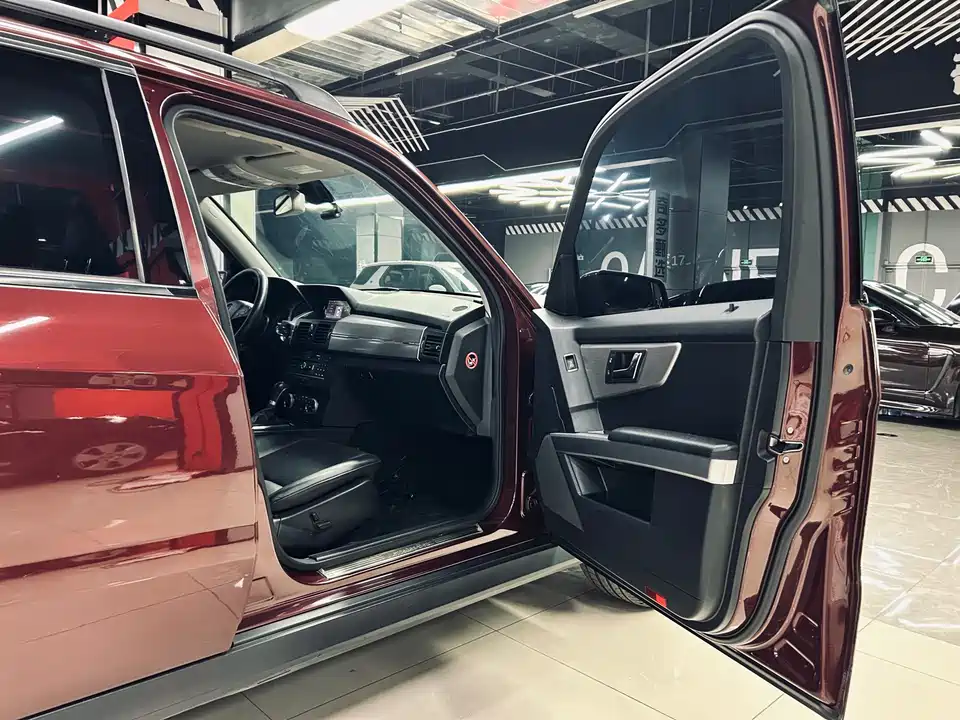 Mercedes-Benz GLK grade