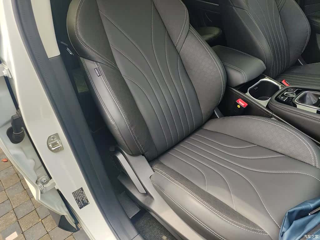 Jetour X70, 2019 25