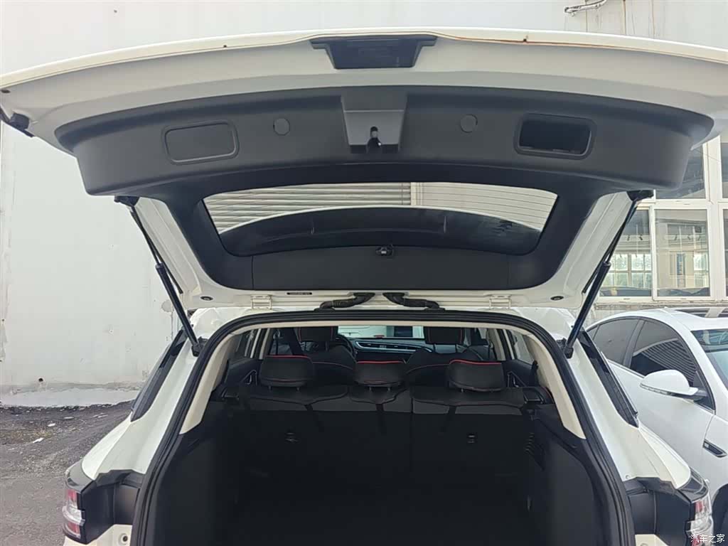 DongFeng AX7, 2019 19