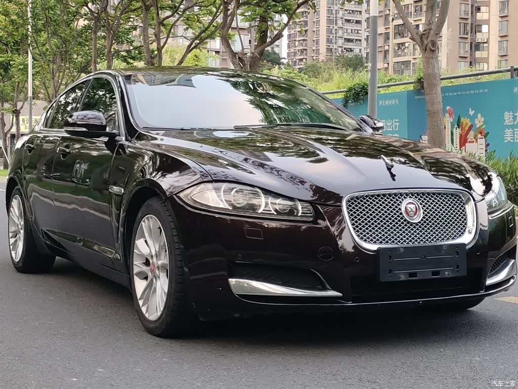 Jaguar XF, 2015 все фото