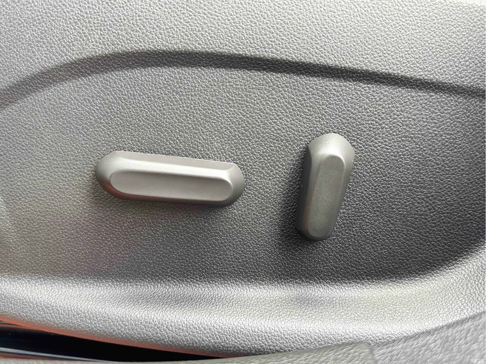 Buick Verano, 2023 27