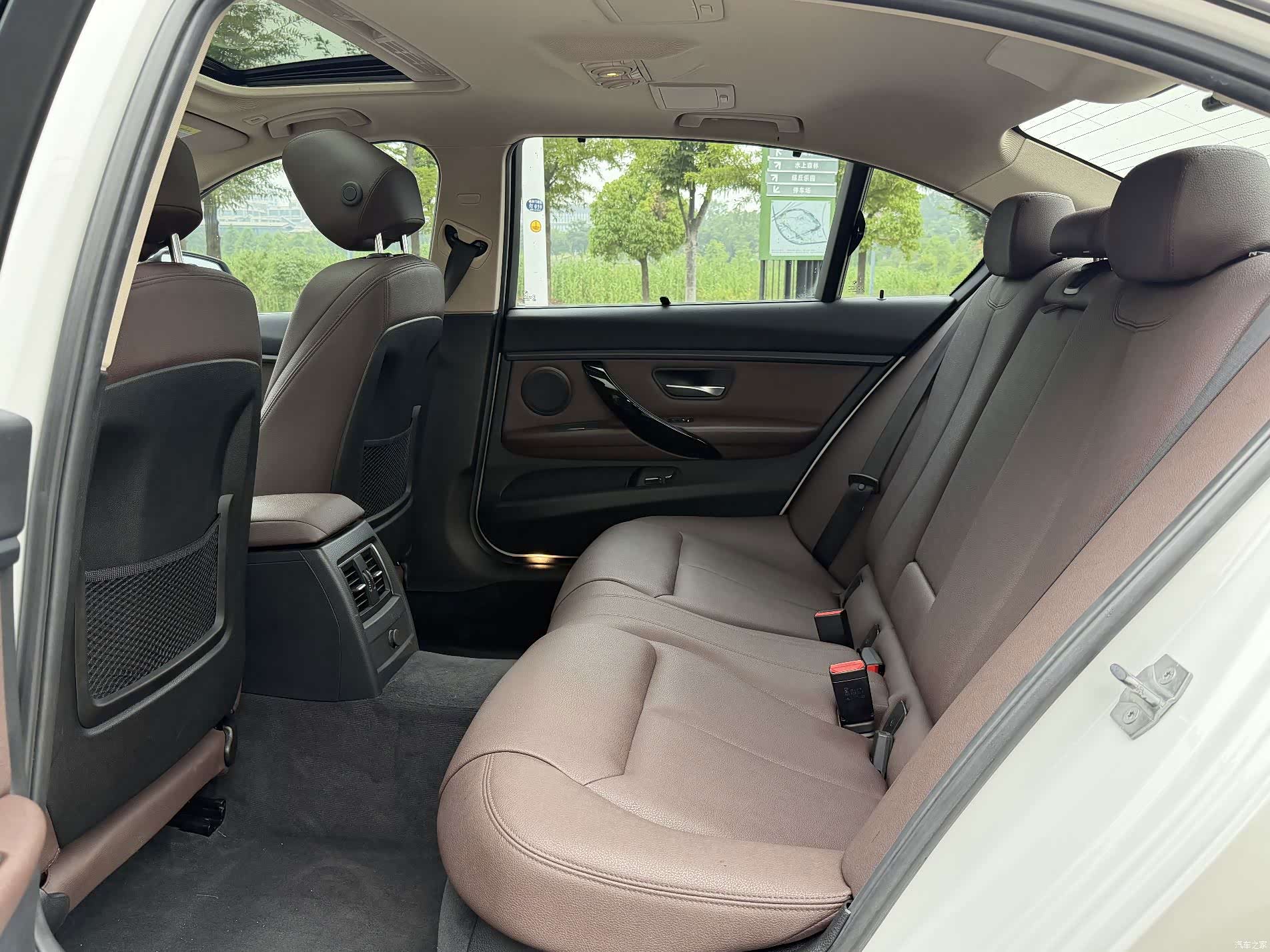 BMW 3 Series, 2019 9