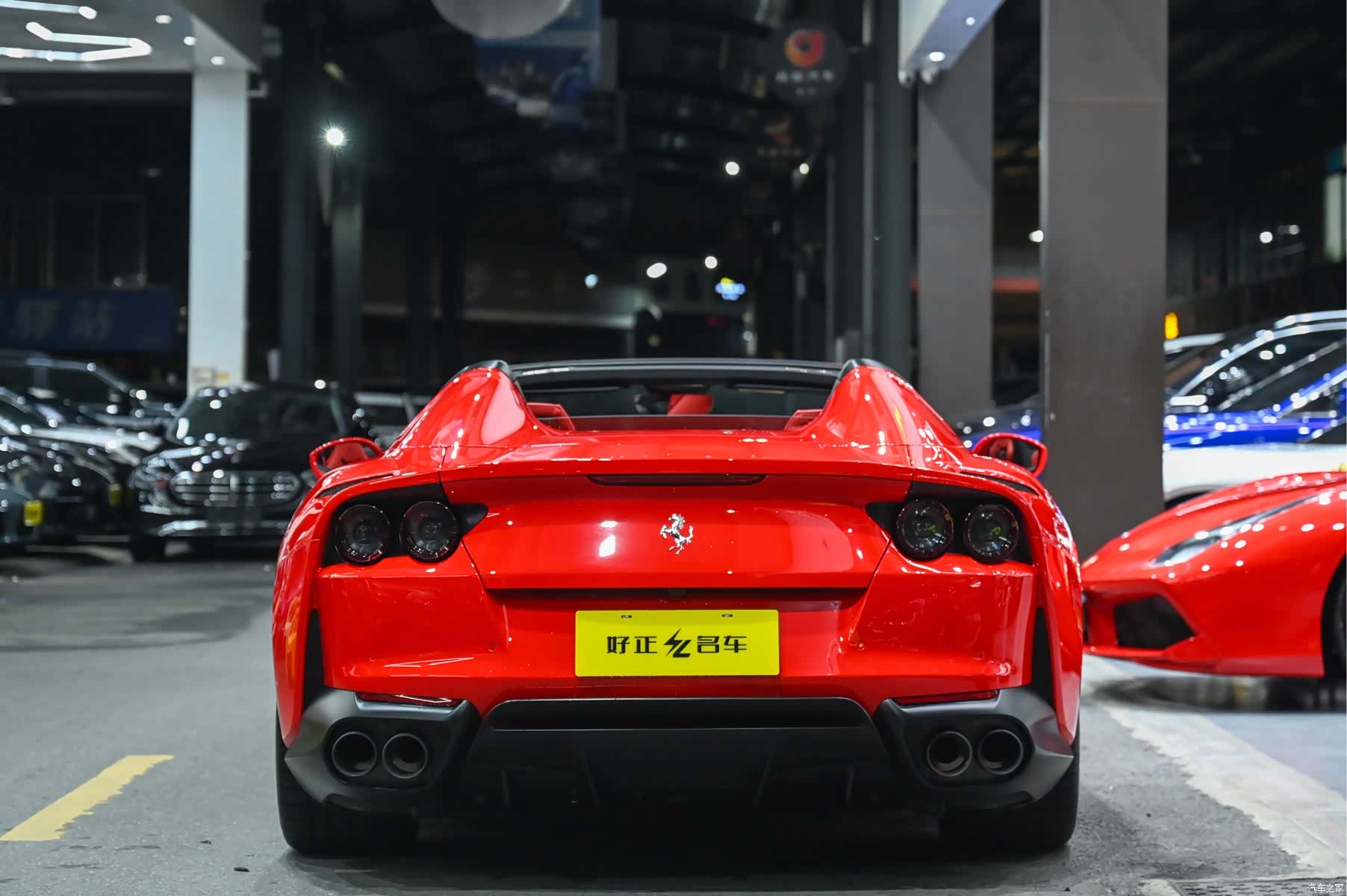 Ferrari 812, 2022 6