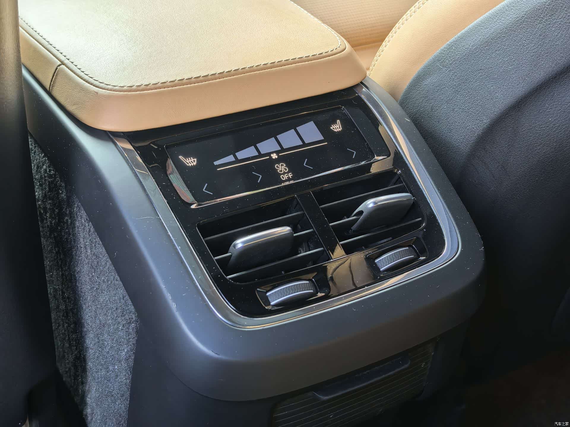 Volvo XC90, 2016 14