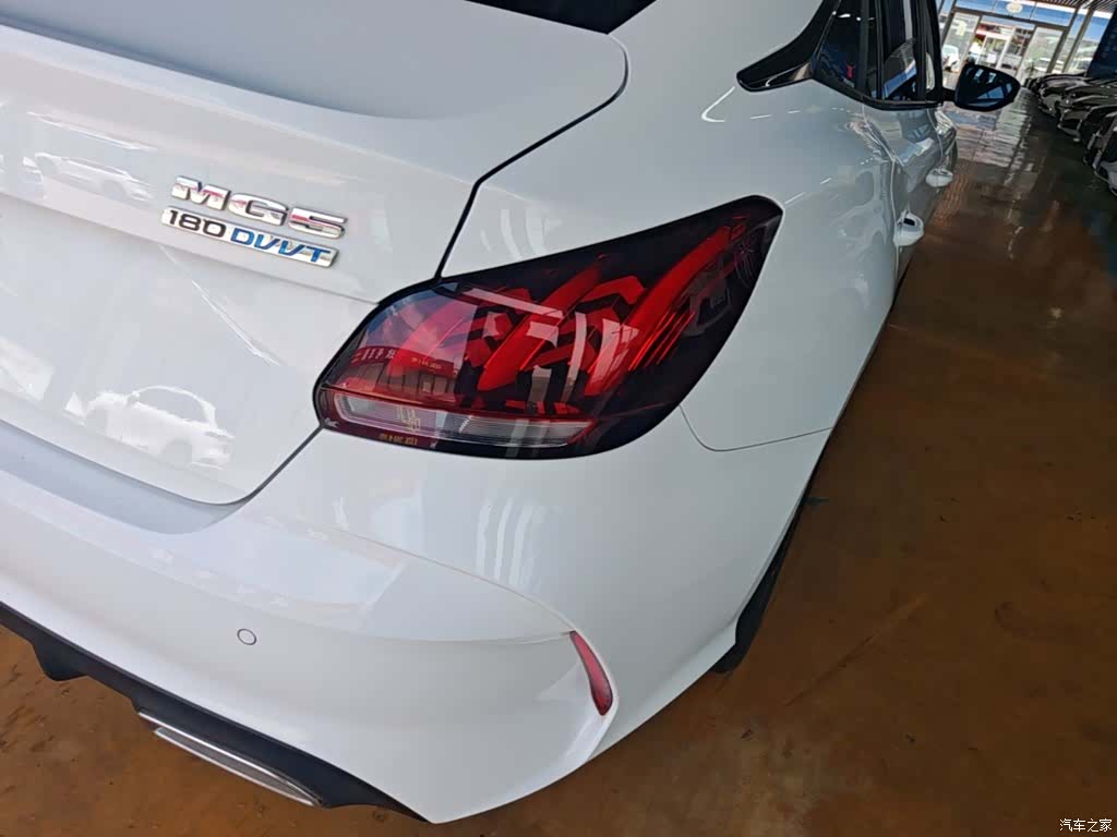 MG MG5, 2022 8