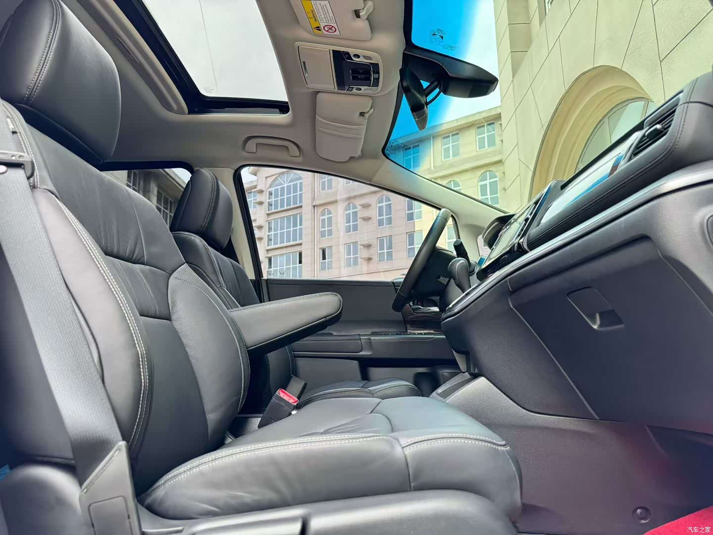 Honda Elysion, 2016 все фото
