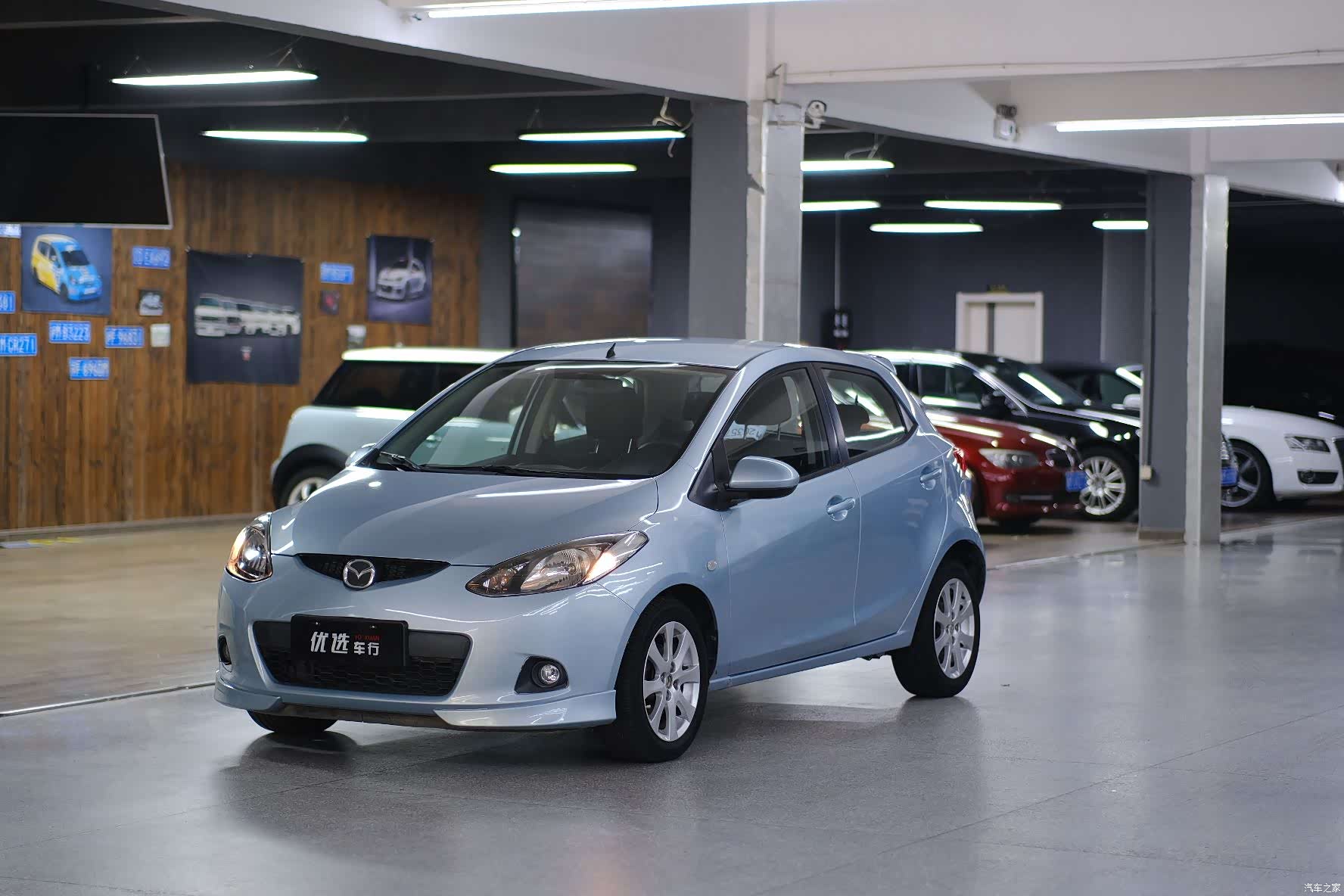 Mazda 2, 2011 3