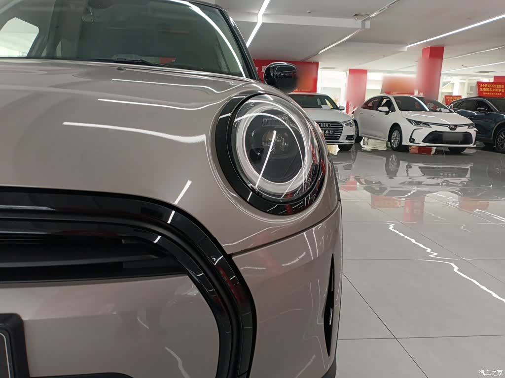 Mini Cooper, 2022 18