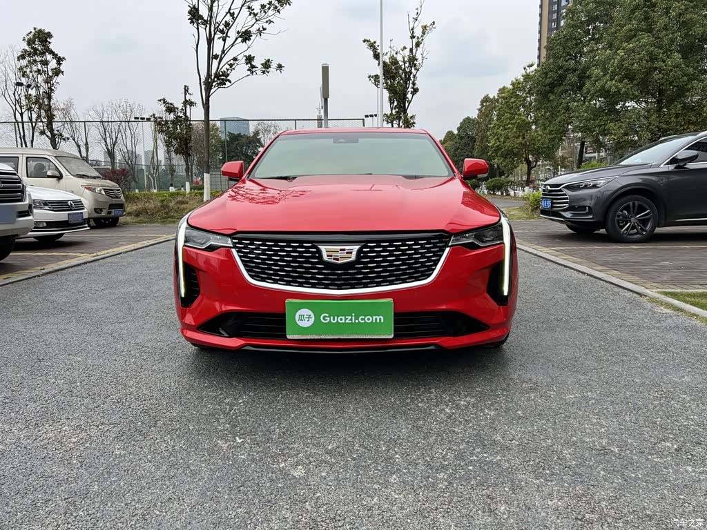 Cadillac CT4, 2022 1