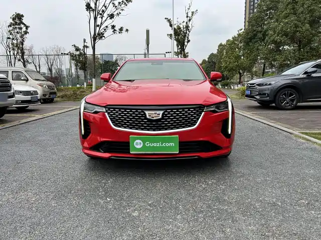 Cadillac CT4 2022 — купить из Китая под заказ