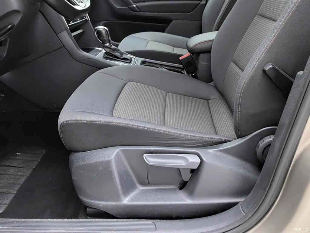 Volkswagen Golf, 2017 20